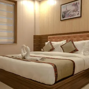 hotel-sri-balaji.hotels-varanasi.com/