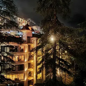 Hotel Royale Retreat & Near Mall Road, Shimla